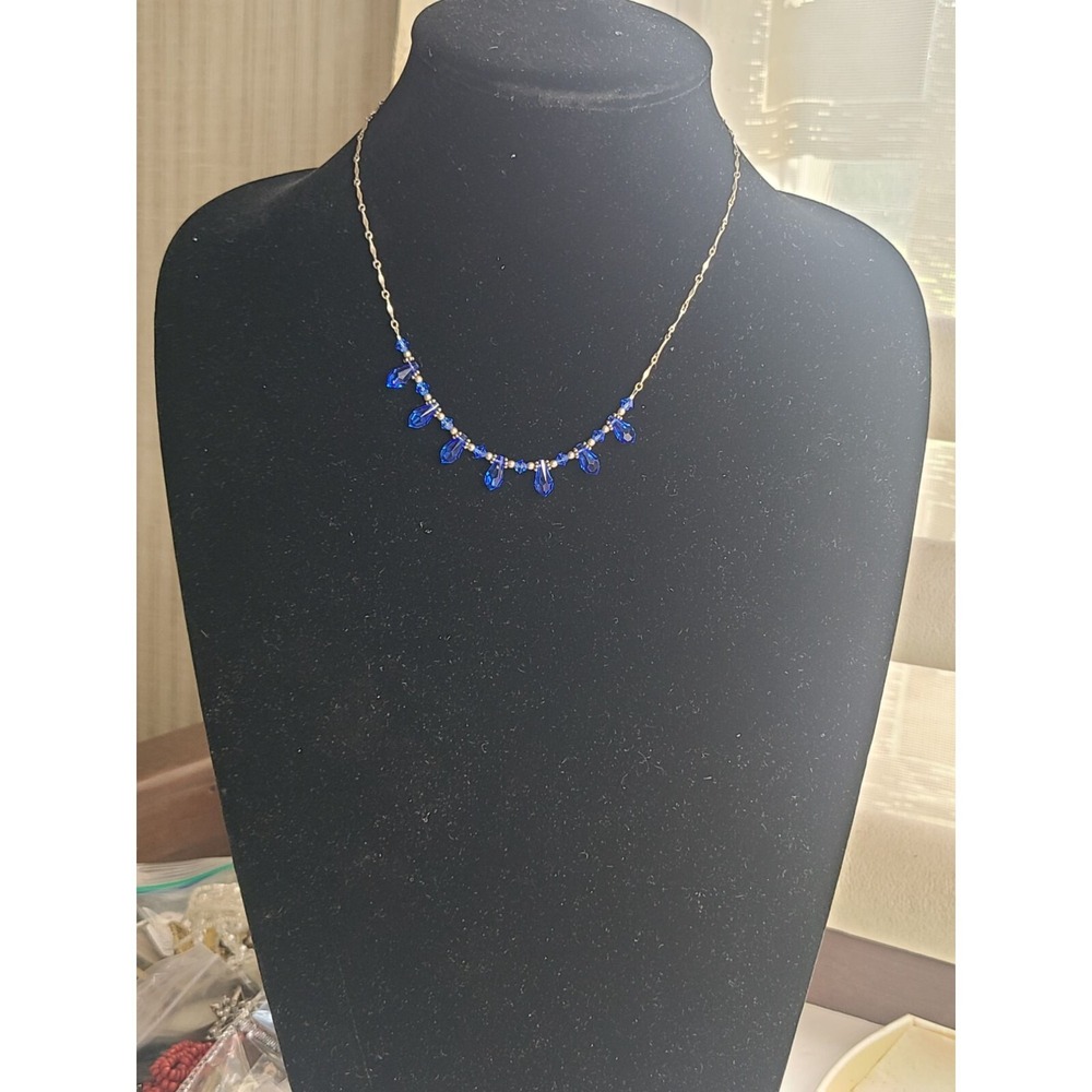 Elegant Vintage 925 Sterling Silver Blue Crystal & Silver Chain Necklace